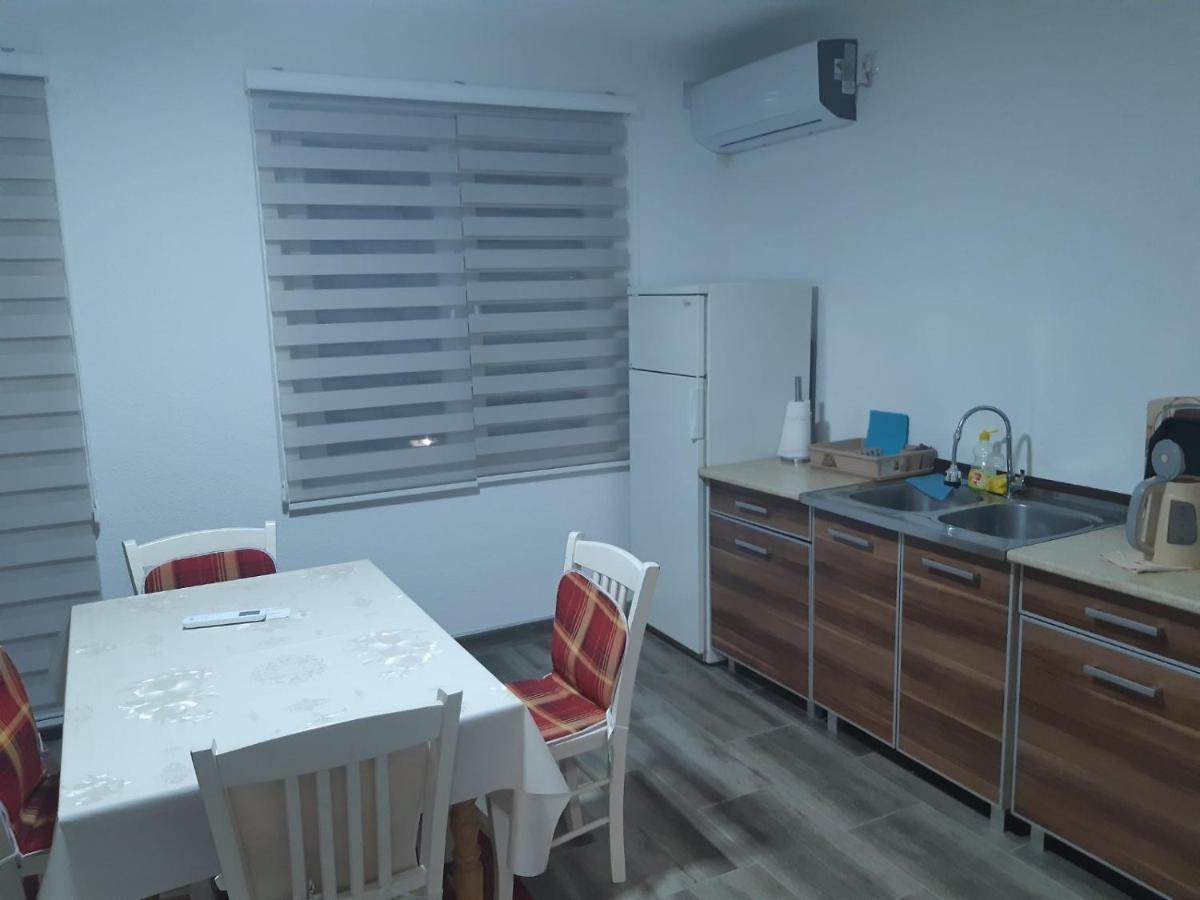 Krzevici As Guesthouse מראה חיצוני תמונה