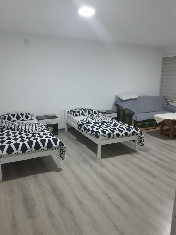 Krzevici As Guesthouse מראה חיצוני תמונה