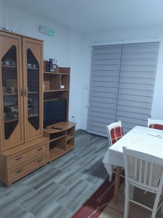 Krzevici As Guesthouse מראה חיצוני תמונה